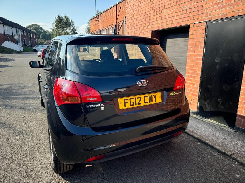KIA VENGA