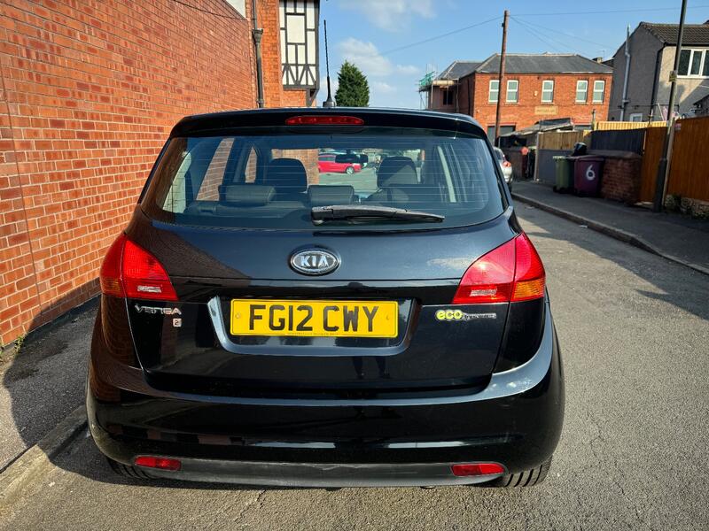 KIA VENGA