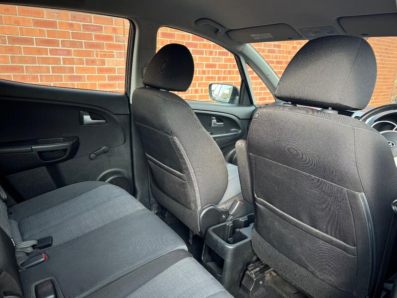 KIA VENGA