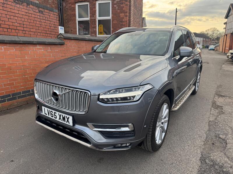 VOLVO XC90