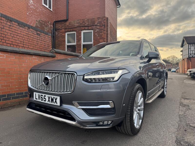 VOLVO XC90