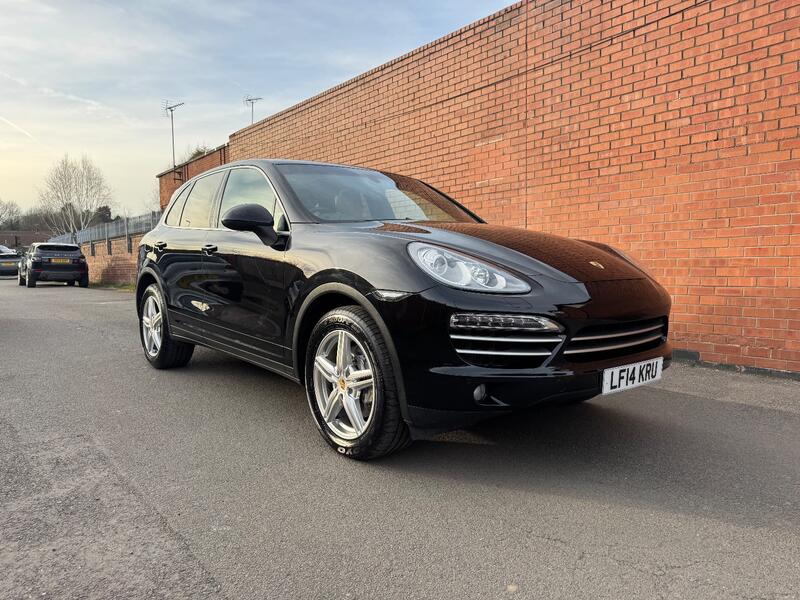 PORSCHE CAYENNE
