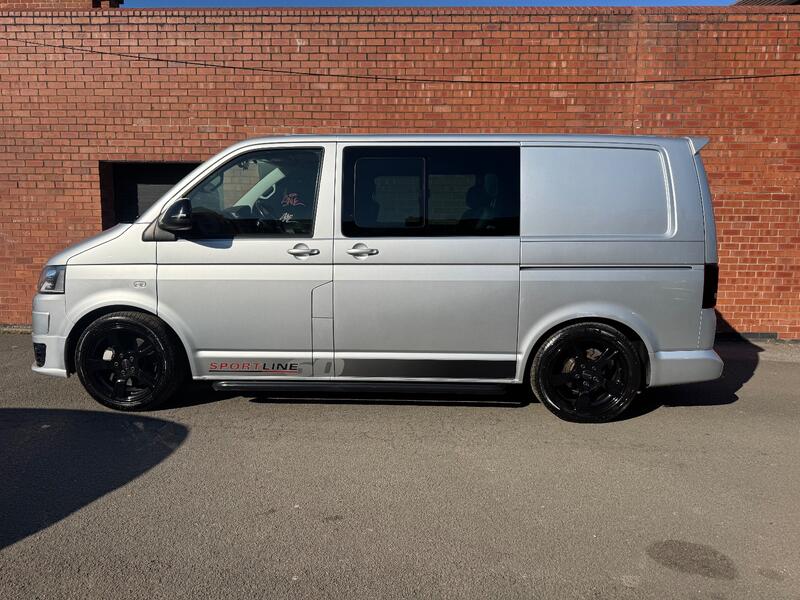 VOLKSWAGEN TRANSPORTER