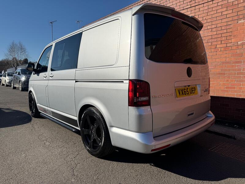 VOLKSWAGEN TRANSPORTER