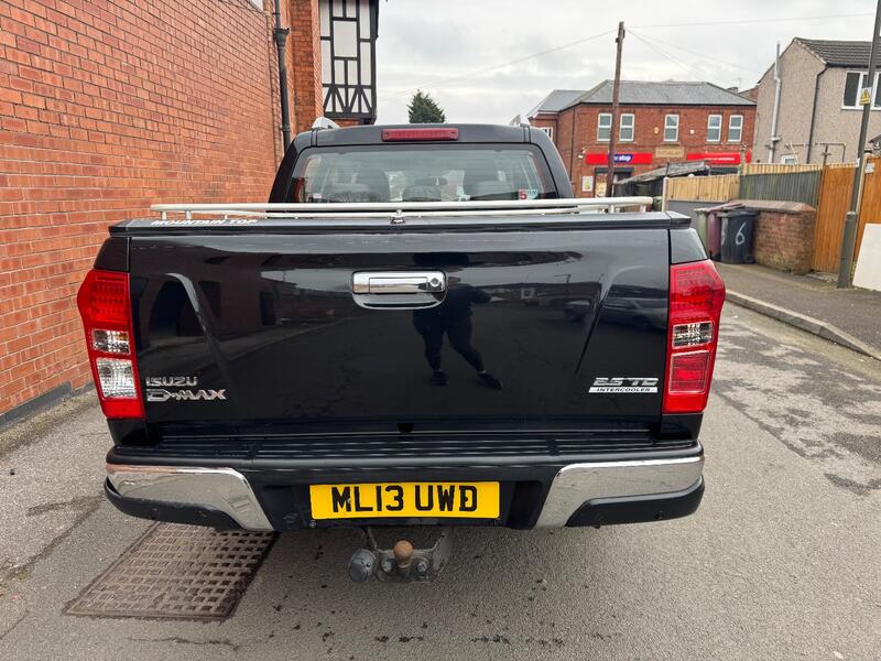 ISUZU D-MAX