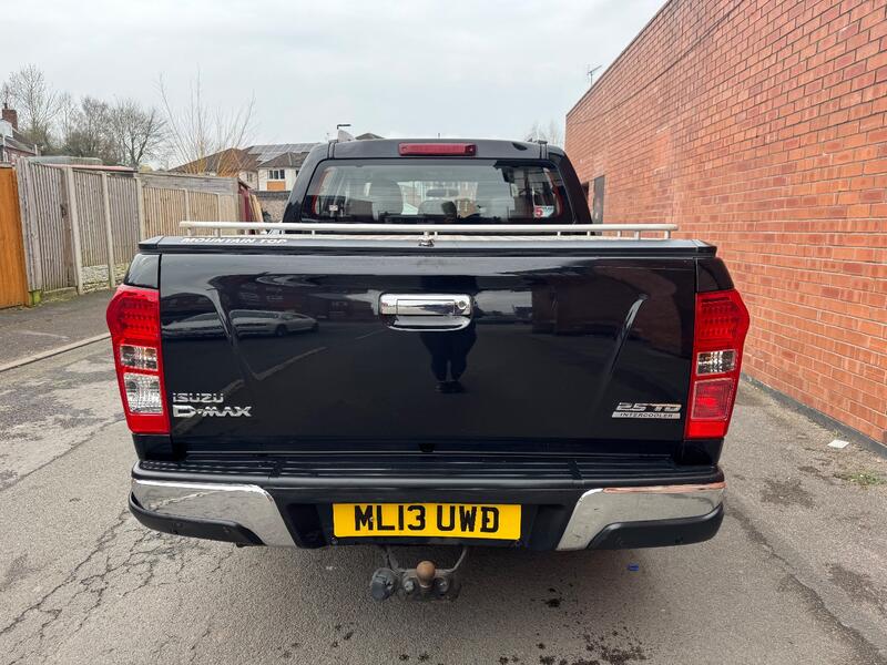 ISUZU D-MAX
