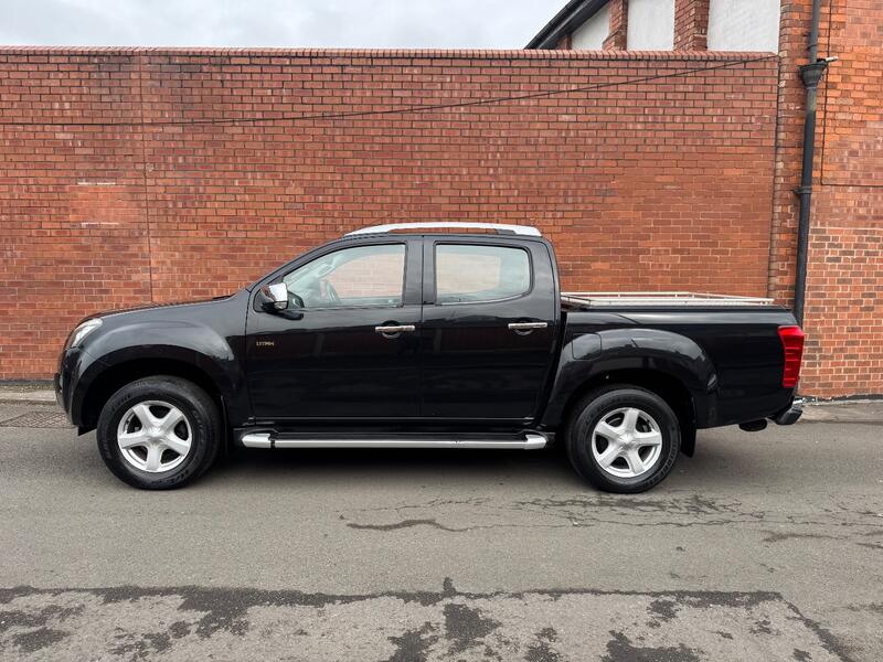 ISUZU D-MAX