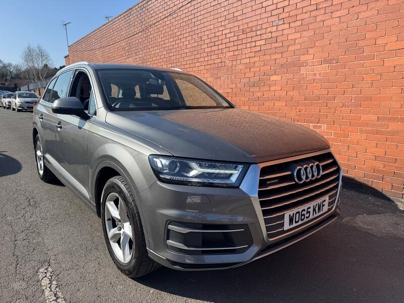 AUDI Q7