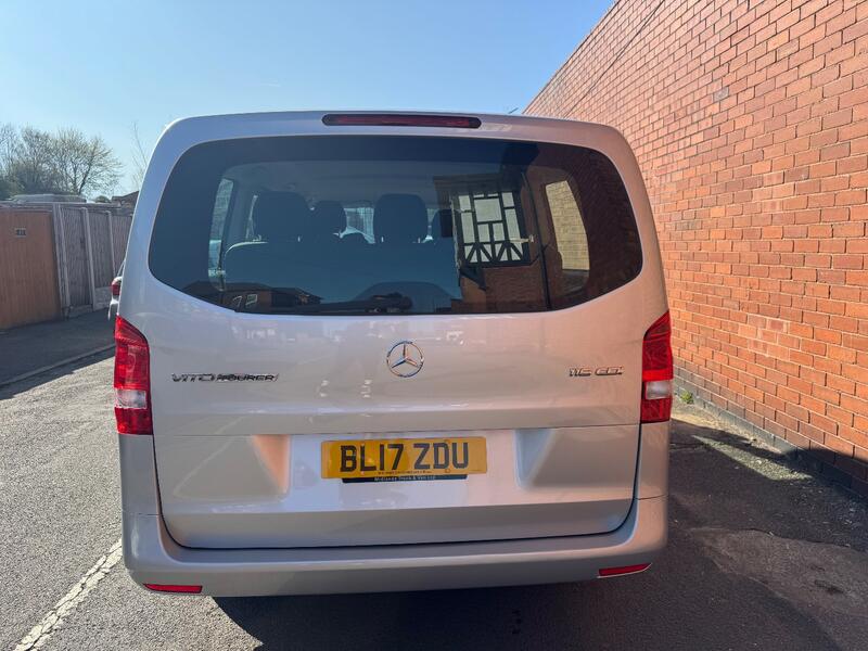 MERCEDES-BENZ VITO