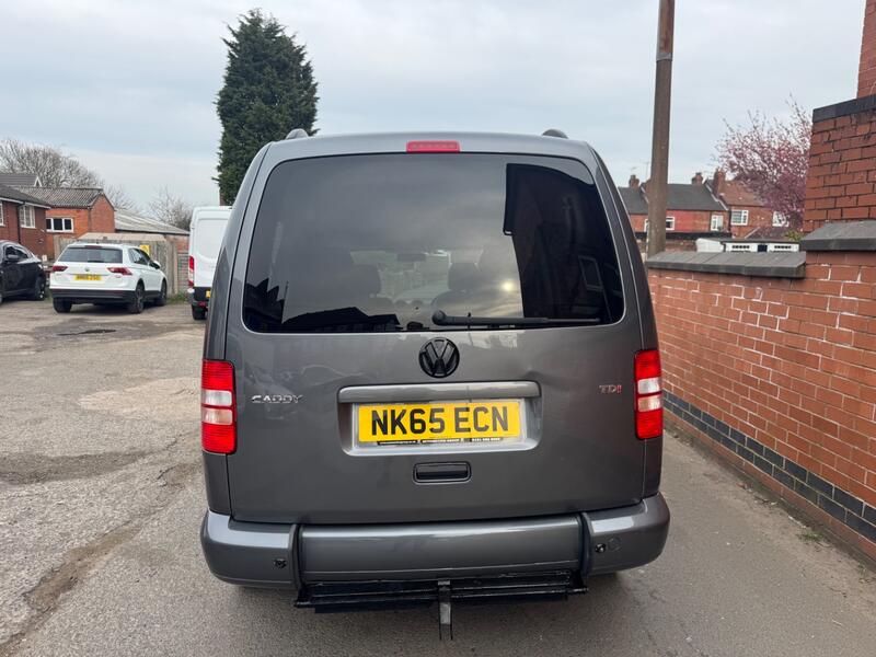 VOLKSWAGEN CADDY