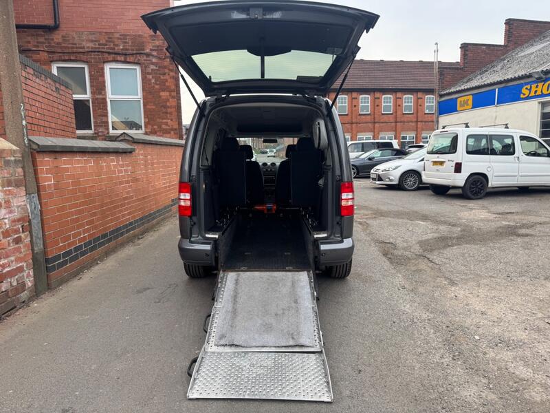 VOLKSWAGEN CADDY