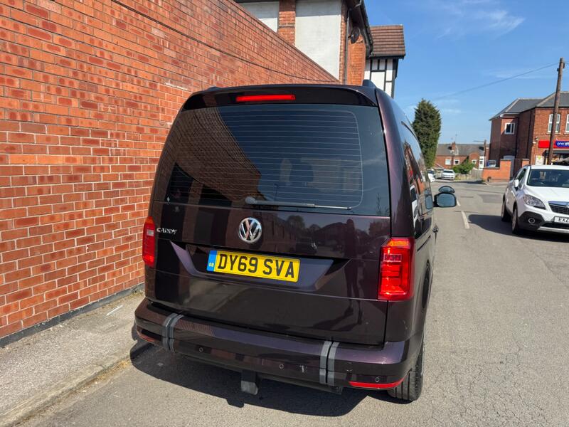 View VOLKSWAGEN CADDY 2.0 TDI