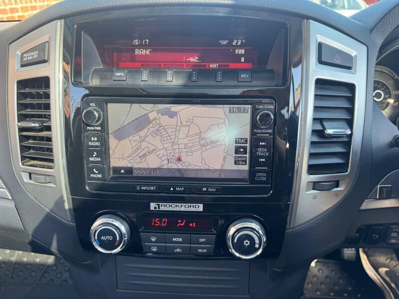 MITSUBISHI SHOGUN