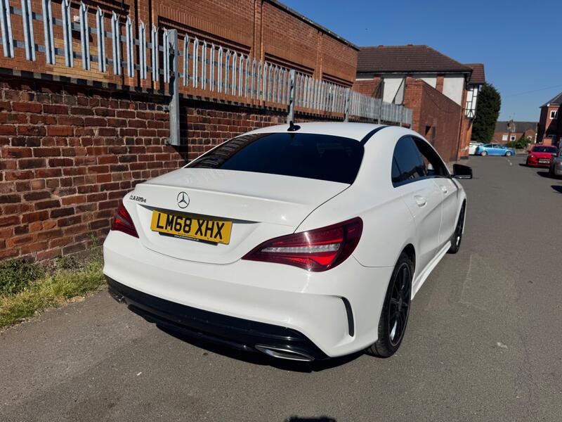 View MERCEDES-BENZ CLA 2.1 CLA220d AMG Line Night Edition