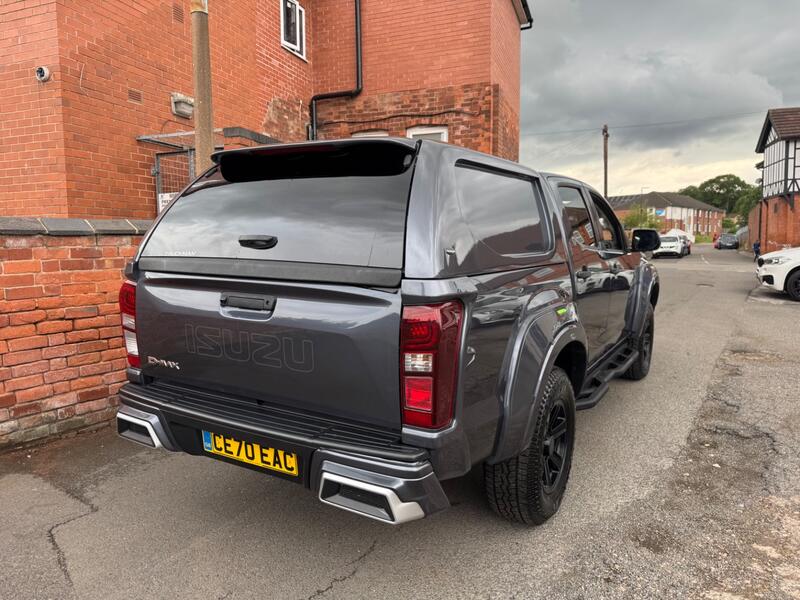 View ISUZU D-MAX 1.9 TD XTR
