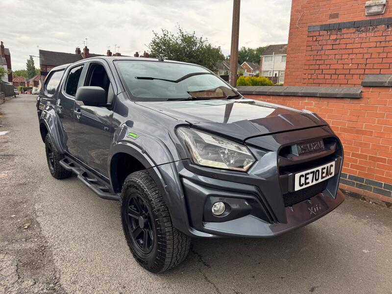 View ISUZU D-MAX 1.9 TD XTR