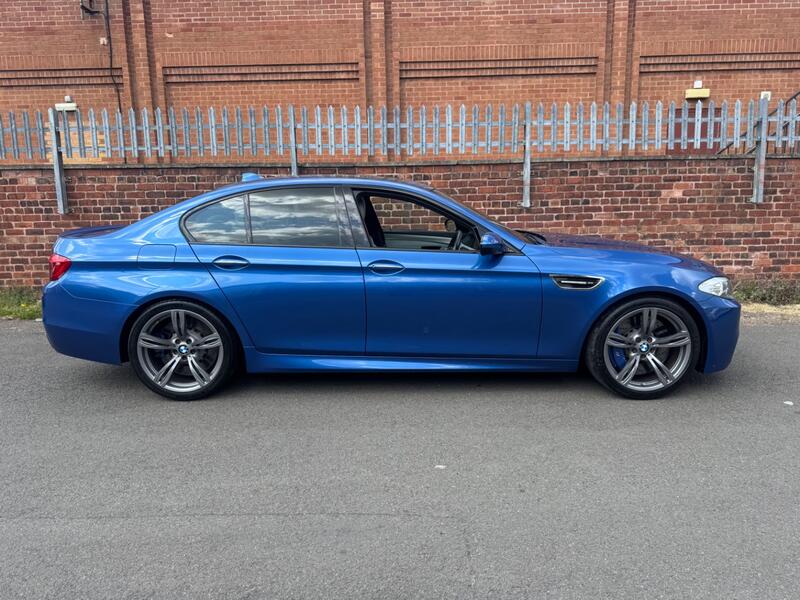 View BMW M5 4.4 M5 Saloon