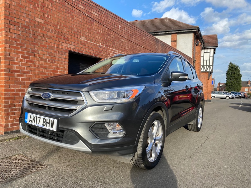 FORD KUGA