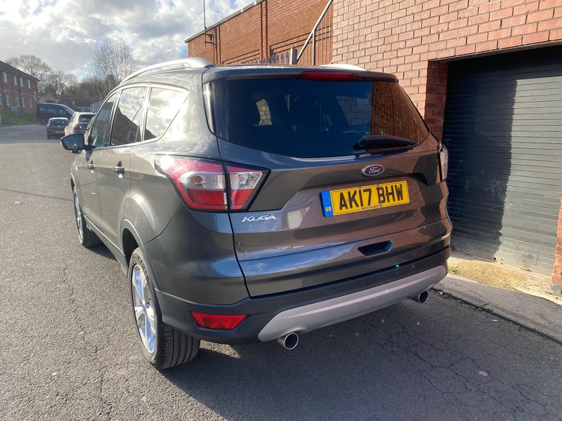 FORD KUGA