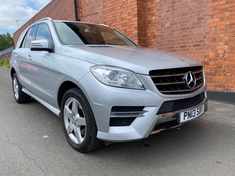 View MERCEDES-BENZ M CLASS ML350 BLUETEC AMG SPORT