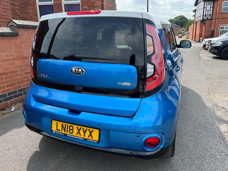 View KIA SOUL EV